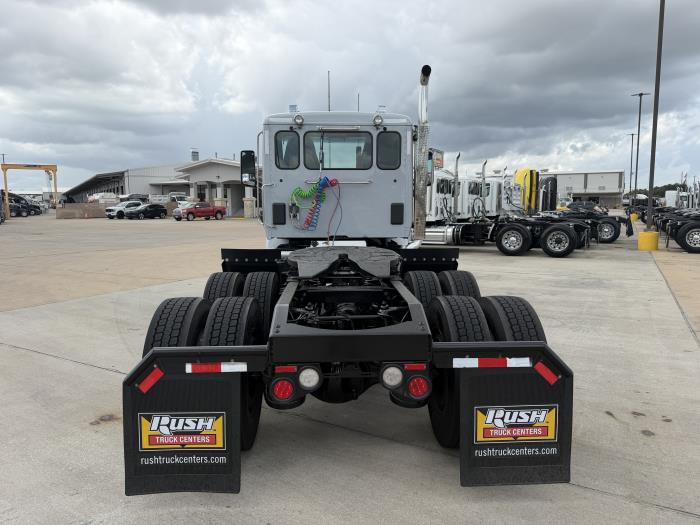 2021 Peterbilt 567-3