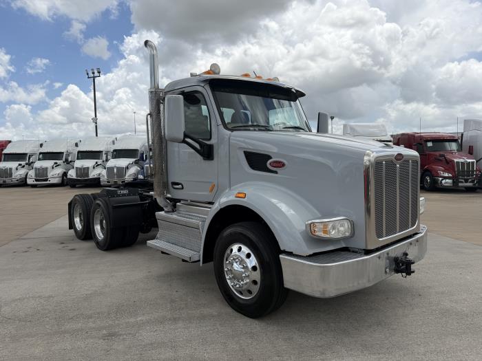 2021 Peterbilt 567-6