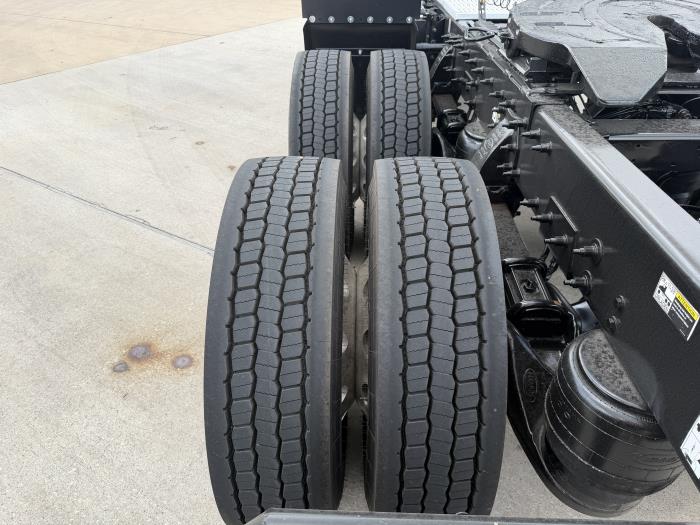 2021 Peterbilt 567-11
