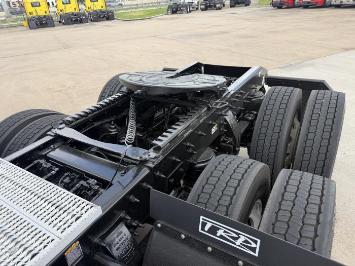 2021 Peterbilt 567-13