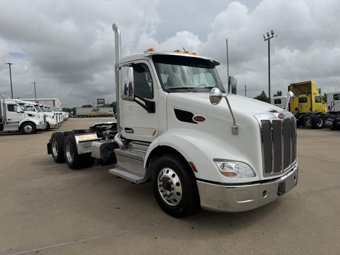 2021 Peterbilt 579-6