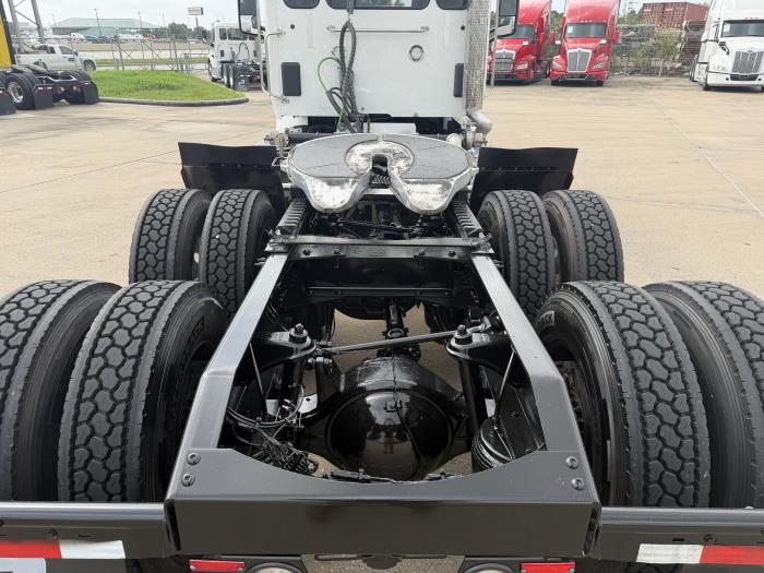 2021 Peterbilt 579-12