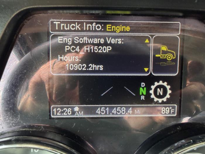 2021 Peterbilt 579-30