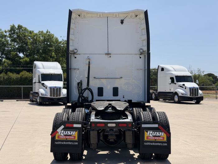 2022 Peterbilt 579-5