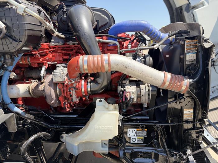 2022 Peterbilt 579-15