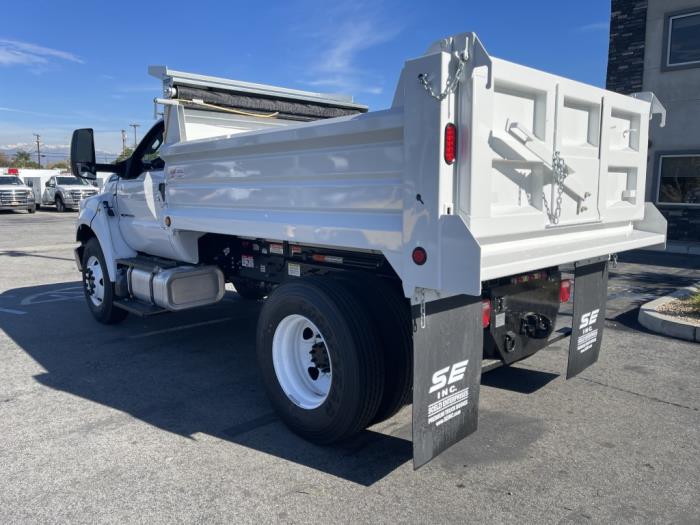 2026 Ford F-750-2