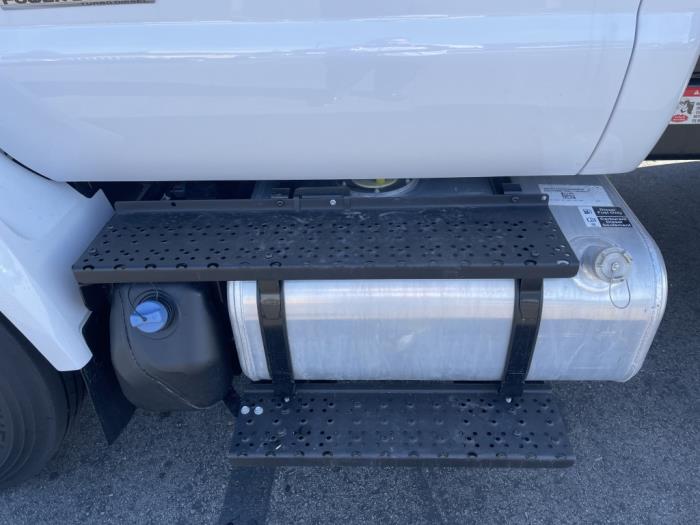 2026 Ford F-750-10