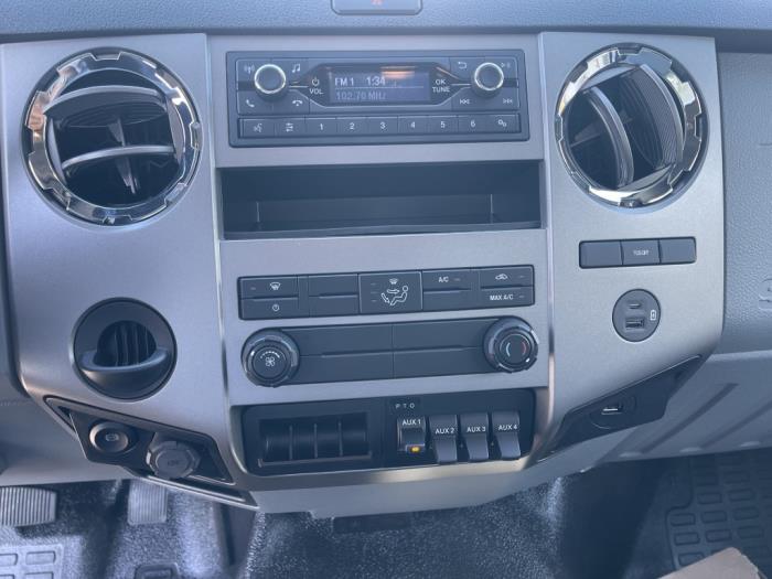 2026 Ford F-750-15