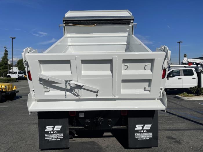 2026 Ford F-750-27