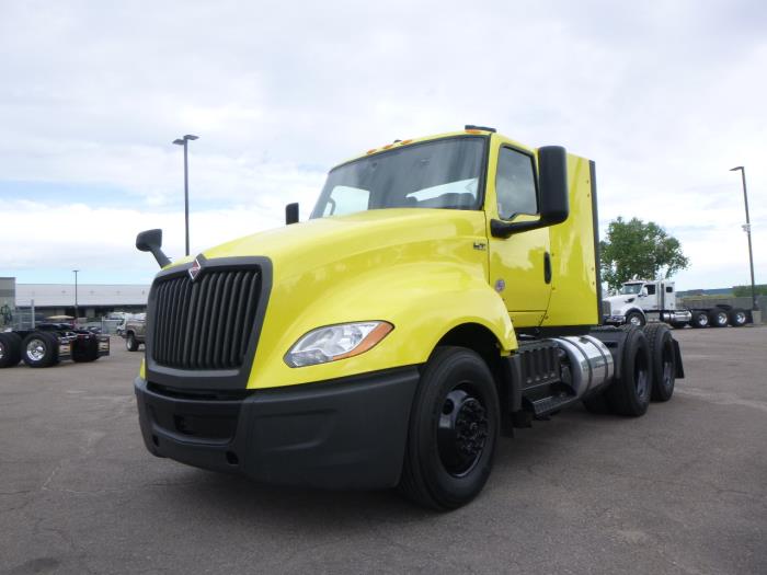 2023 International LT625-0