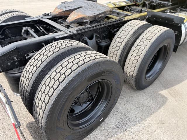2023 International LT625-7