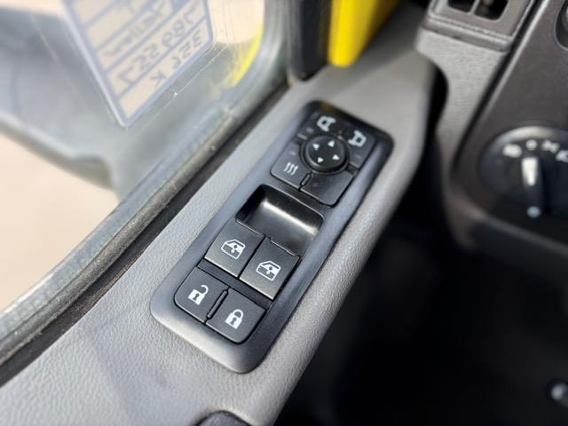 2023 International LT625-17