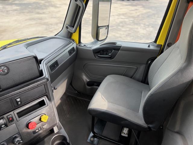 2023 International LT625-22