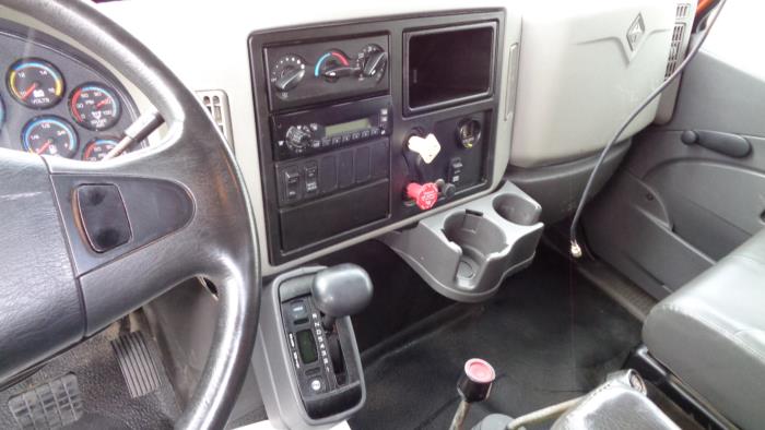 2013 International 7400-12