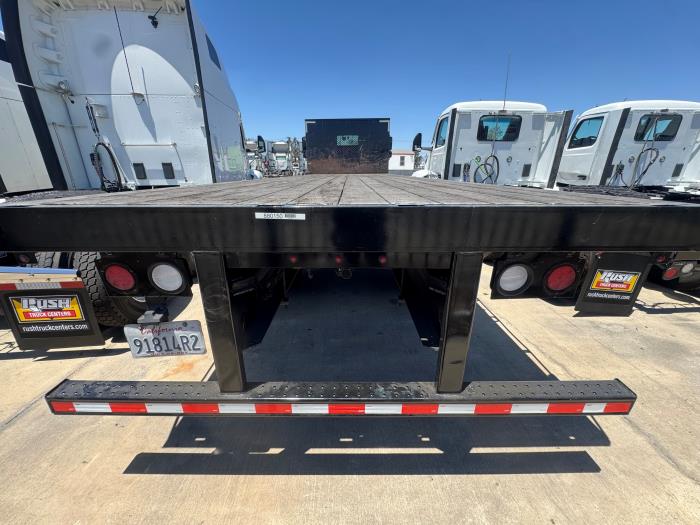 2019 Freightliner Business Class M2 106-2