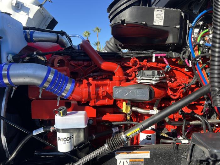2027 Peterbilt 567-16