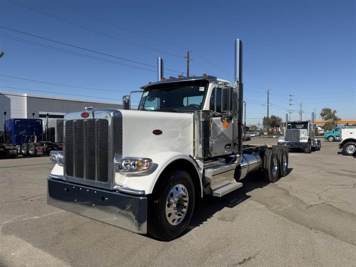 2027 Peterbilt 589-1