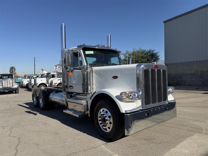 2027 Peterbilt 589-3