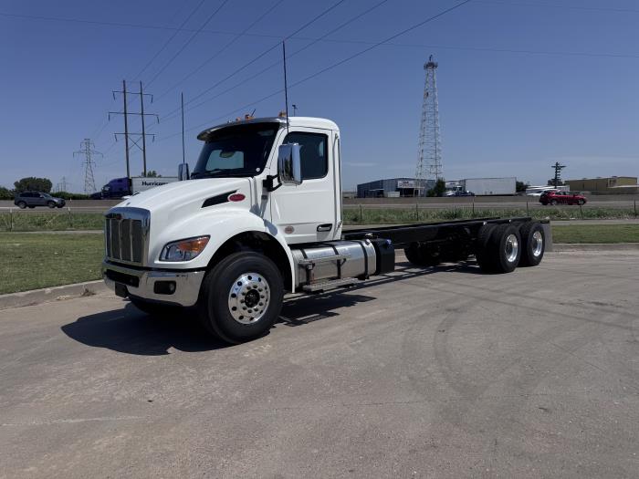 2027 Peterbilt 548-1