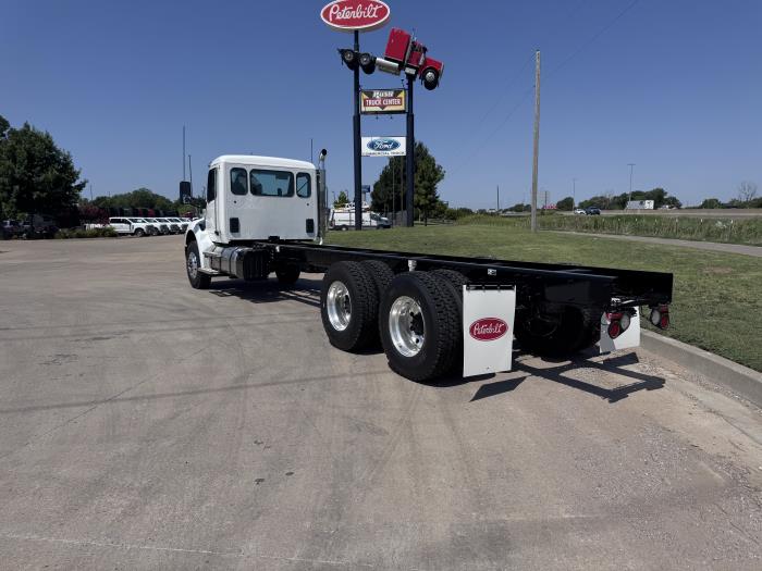 2027 Peterbilt 548-3