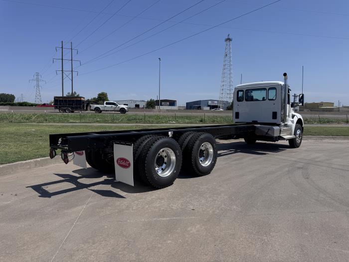 2027 Peterbilt 548-6