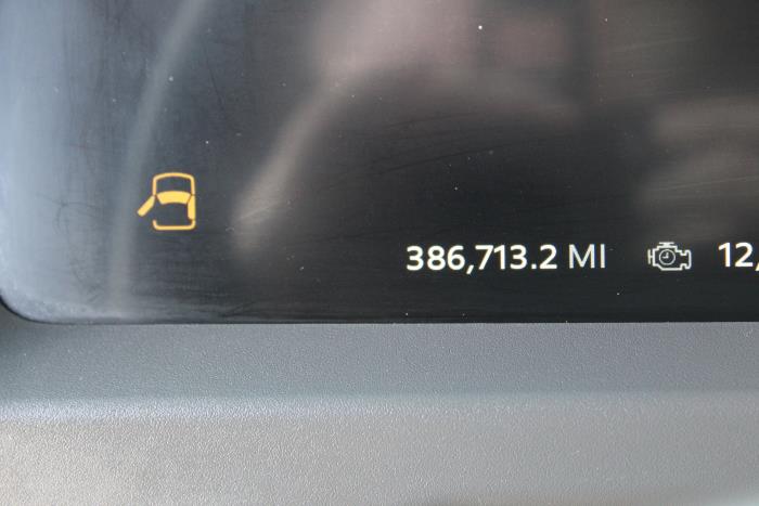 2023 Peterbilt 579-10