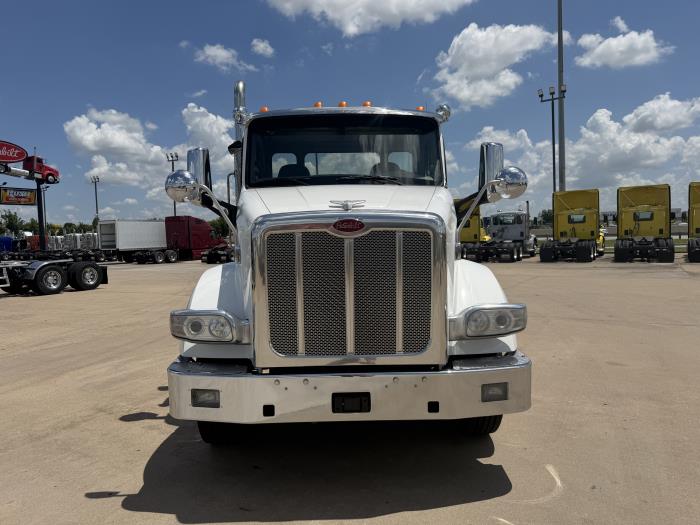 2020 Peterbilt 567-7