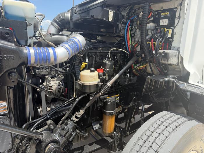 2020 Peterbilt 567-14