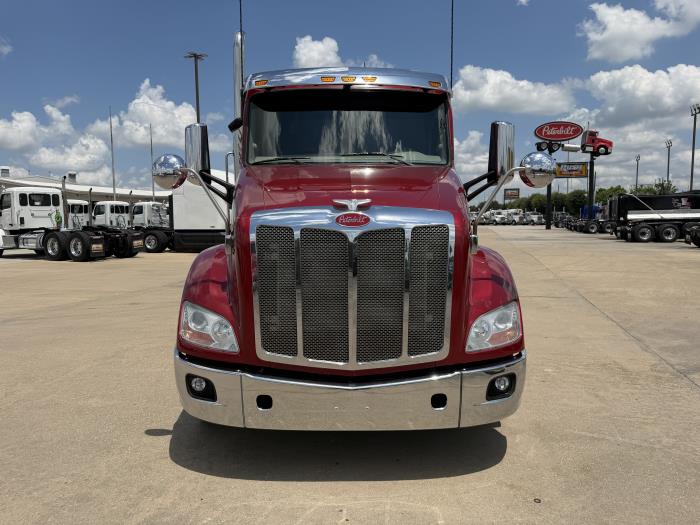 2020 Peterbilt 579-7