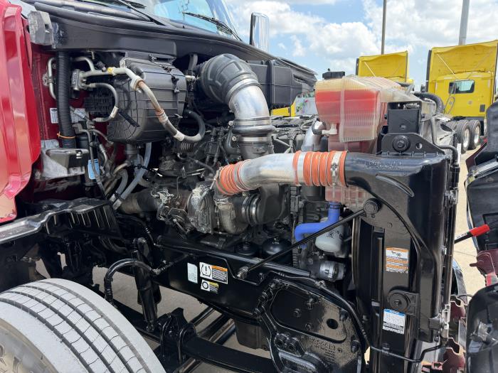 2020 Peterbilt 579-18