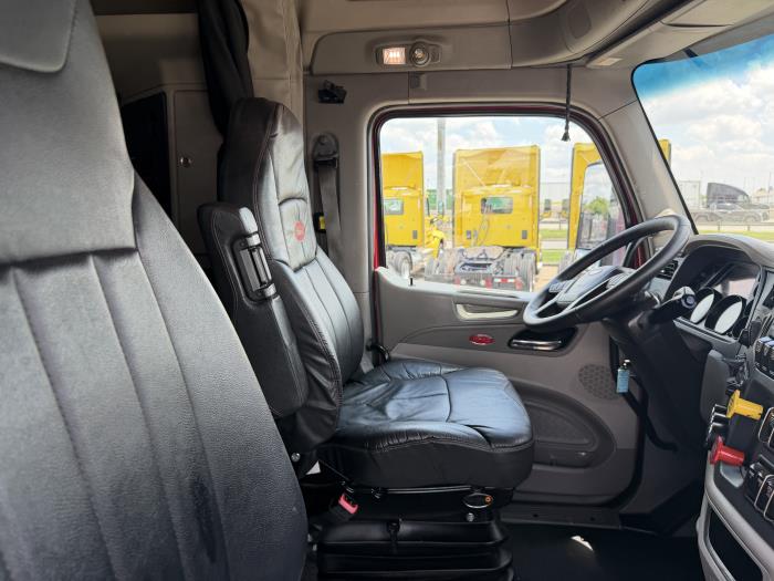 2020 Peterbilt 579-22