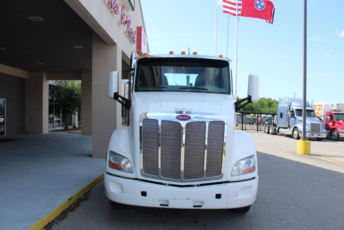 2021 Peterbilt 579-1