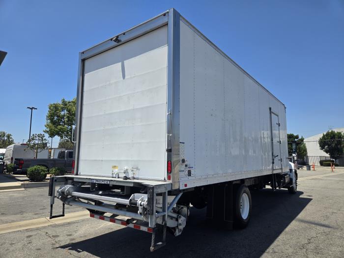 2019 Hino 268A-7