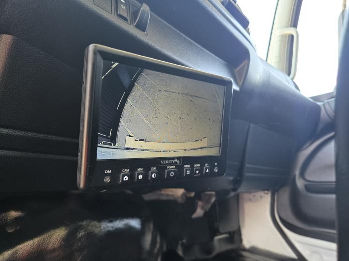 2019 Hino 268A-13