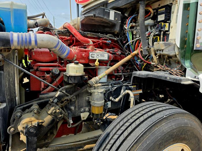 2020 Peterbilt 579-19