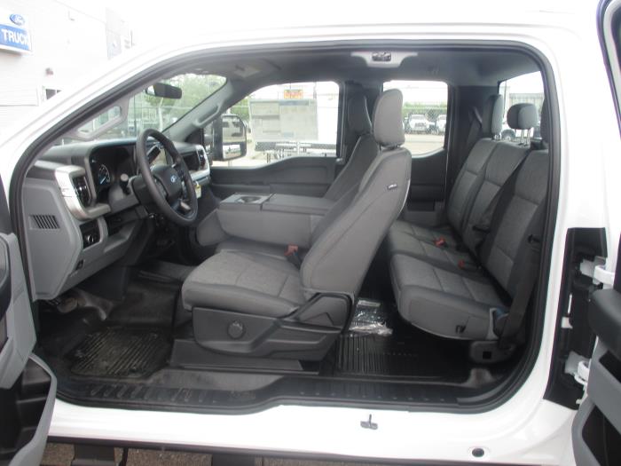 2026 Ford F-250-9