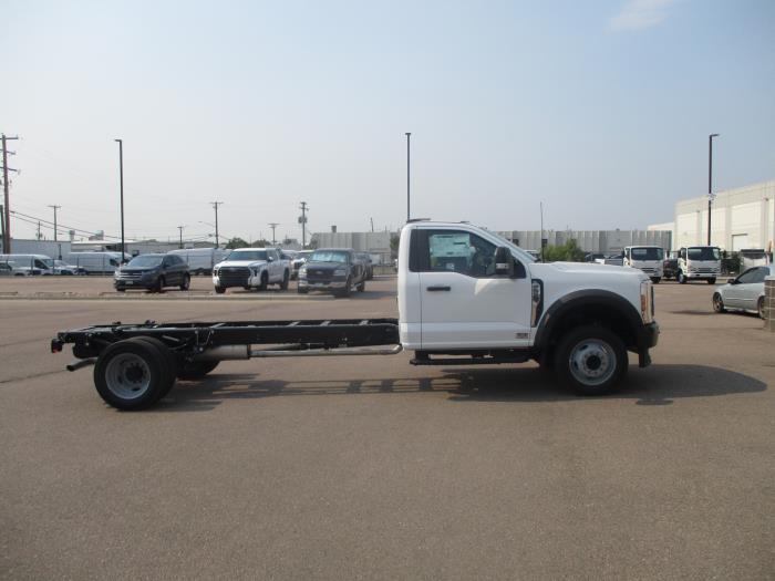 2026 Ford F-550-4