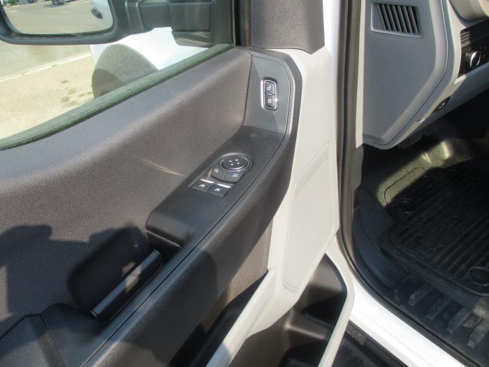 2026 Ford F-550-9