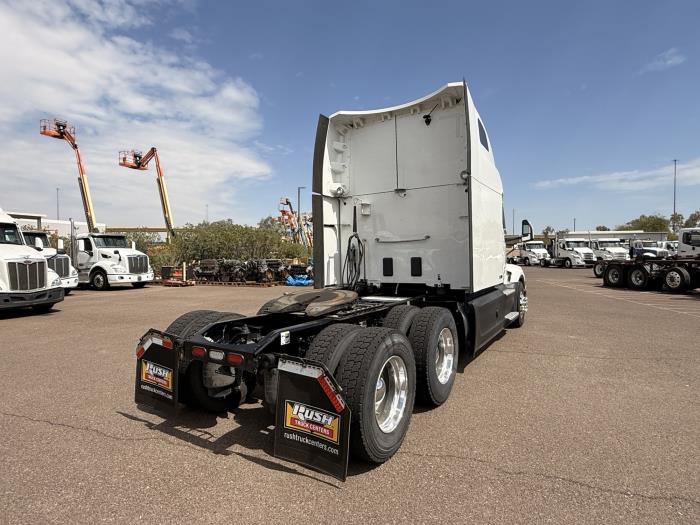 2022 Peterbilt 579-4