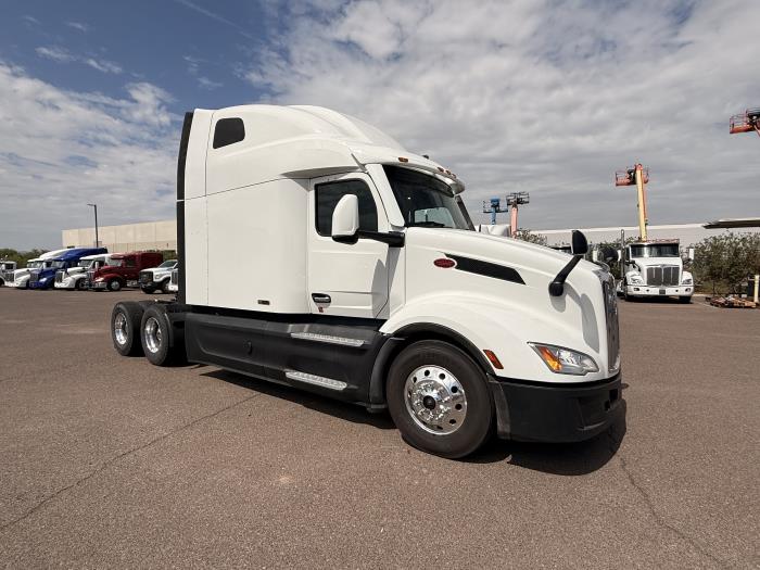 2022 Peterbilt 579-6
