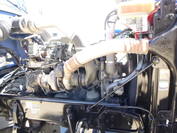 2022 Peterbilt 389-16