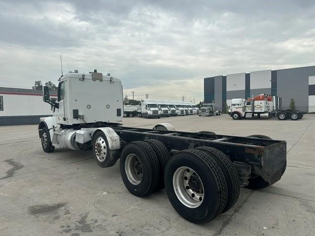 2021 Peterbilt 567-1
