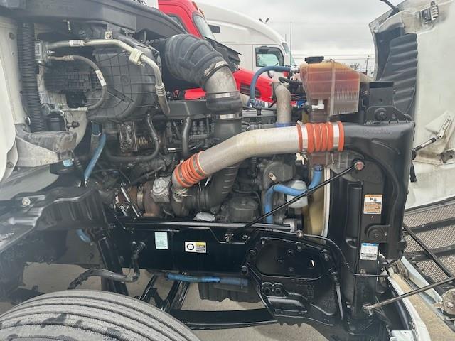 2020 Peterbilt 579-8
