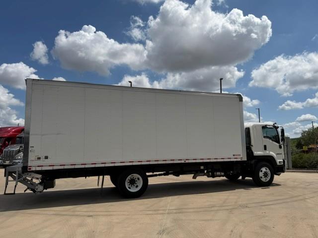 2022 Isuzu FTR-7