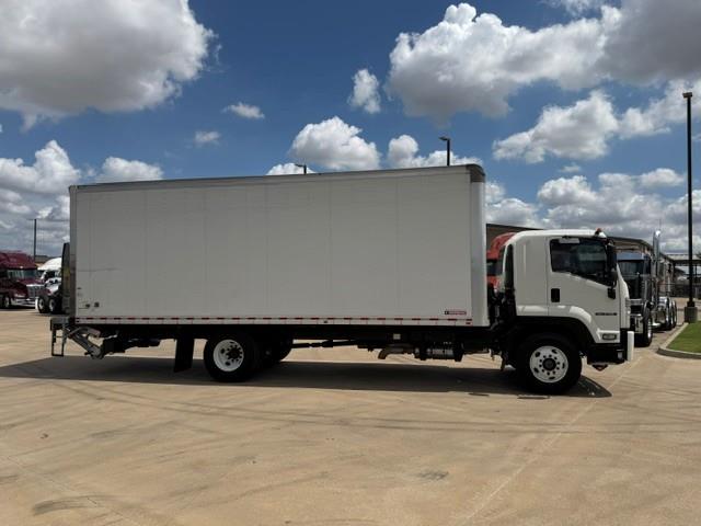 2022 Isuzu FTR-8