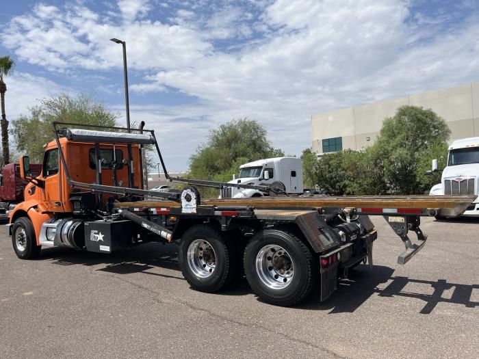 2019 Peterbilt 567-1