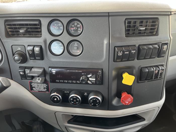 2019 Peterbilt 567-10