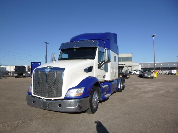 2021 Peterbilt 579-0