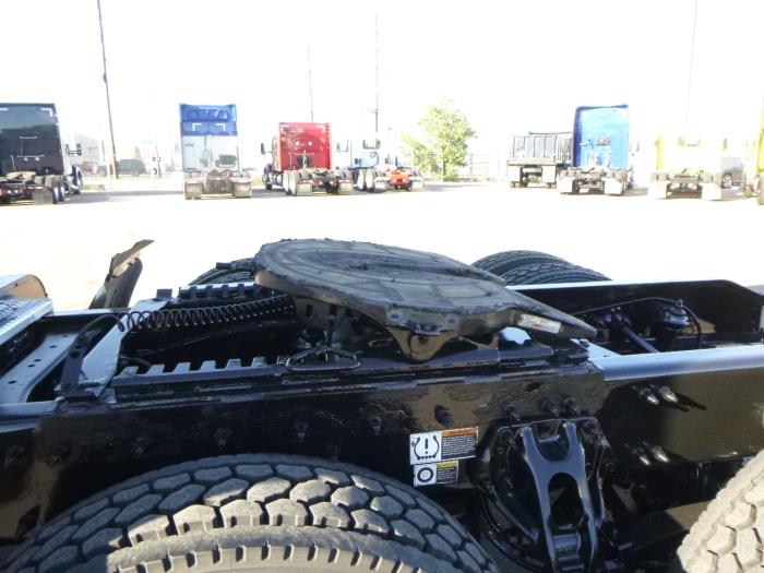 2021 Peterbilt 579-13