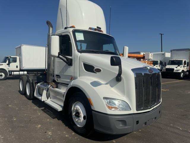 2016 Peterbilt 579 — photo 3